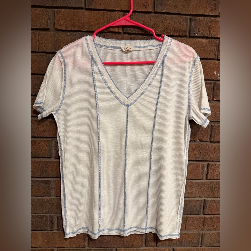 POL White Short Sleeve V-Neck Top with Blue Stitching small S tee shirt